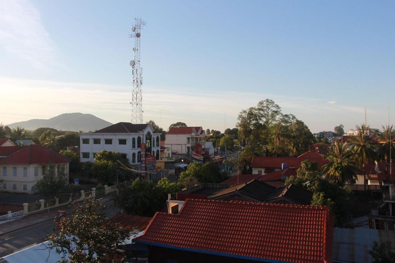 Pama Hotel Kampong Chhnang Ngoại thất bức ảnh